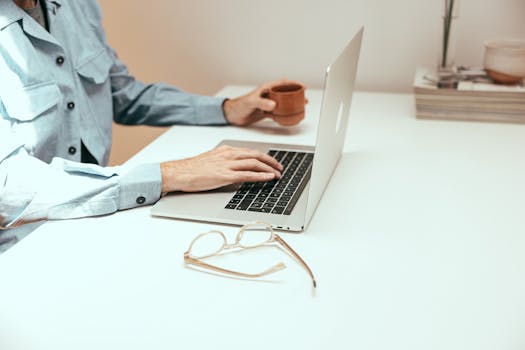 ergonomic office setup